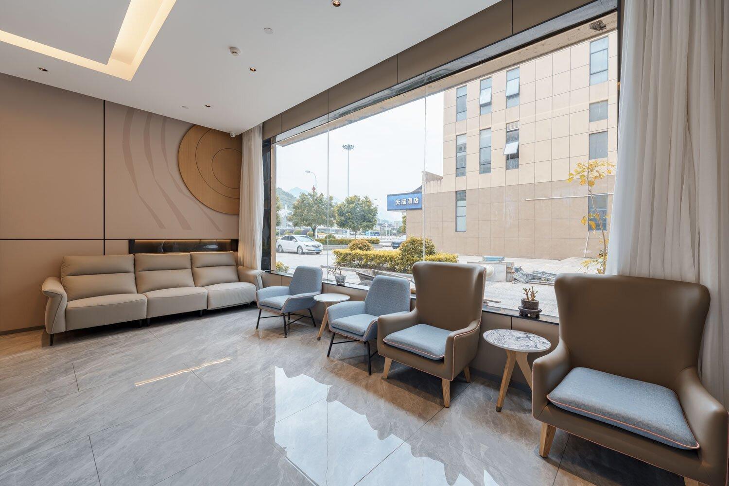 Home Inn Zhangjiajie Tianmen Mountain Branch Экстерьер фото